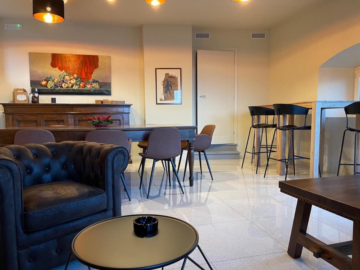 Foresteria Antica Bastia B&B Bergamo Luaran gambar
